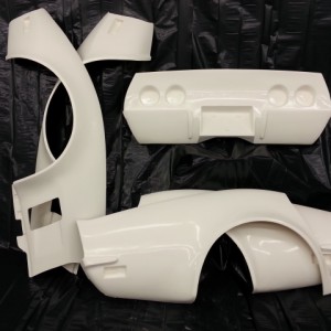 1968-1973 CORVETTE REAR FENDERS - 2