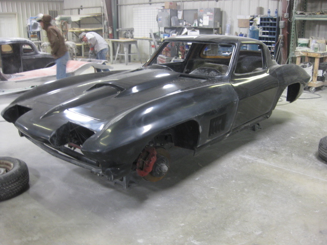 1963-1967 Corvette Replica Coupe - Custom Image Corvettes