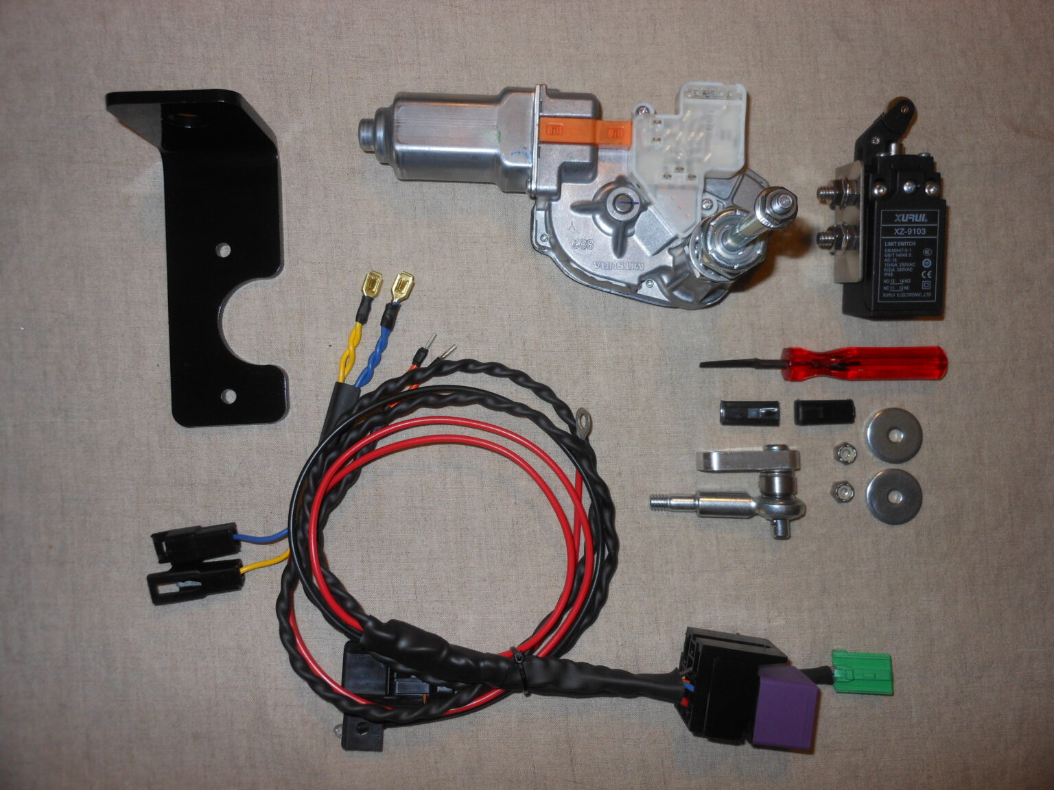 C3 CORVETTE ELECTRIC WIPER DOOR CONVERSION Custom Image Corvettes